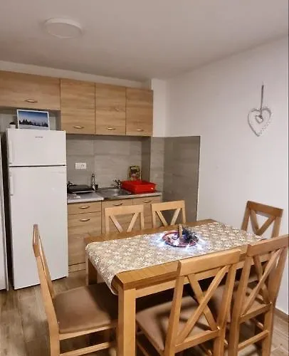 Iznad Oblaka B02 Apartmán